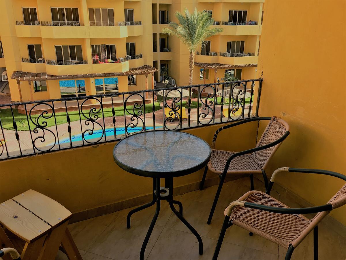 Pool View Apartments At British Resort - Unit 13 Hurghada Eksteriør billede